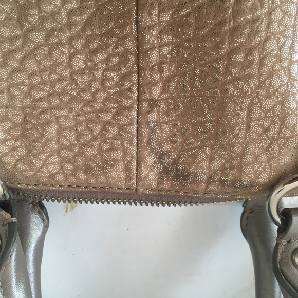 SOLD Coach vintage metallic Lidsey leather handbag, champagne - Picture 3 of 16